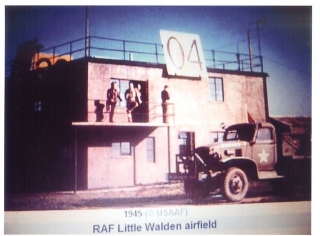 RAF Lt Walden.jpg